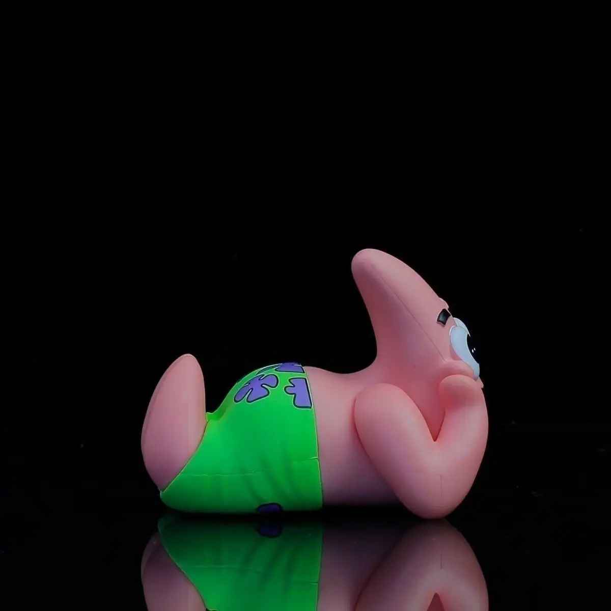PATRICK STAR PHONE HOLDER